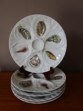 5 ASSIETTES  A HUITRES / COQUILLAGES PORCELAINE DE MEHUN DECOR  DE COQUILLAGES