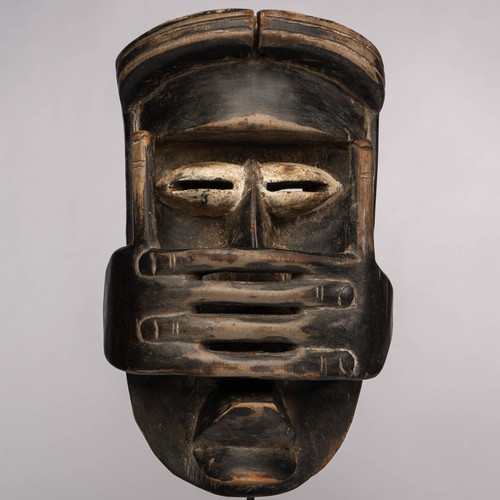 1082 masque bete - bete, avec