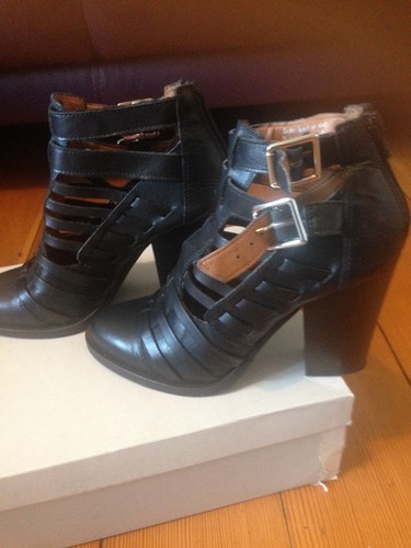 Chaussure noire carvela - chaussure, sexy