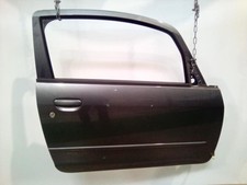 Porte avant droit MITSUBISHI COLT 6 PHASE 1 MN161888