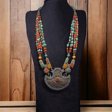 Superbe collier unique en