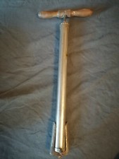 Ancienne pompe à vélo à pied en métal Sclaverand Paris Objet ancien collection