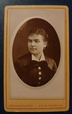 Photo CDV 19e Dame Portrait Blanc Paris Costume Satin