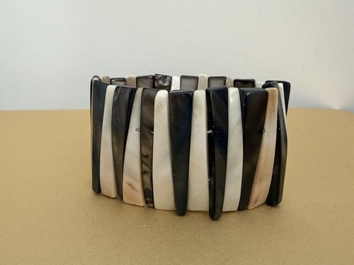 Bracelet nacre neuf - neuf,