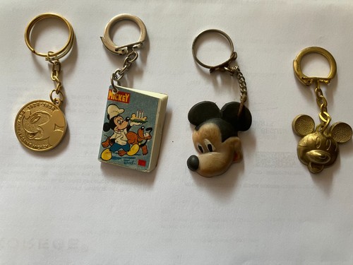 Disney vieux porte clés - disney,