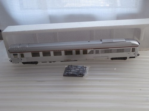 Aspect neuf sncf voiture mixte - aspect,