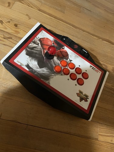 Madcatz te2 street fighter - te2+, v