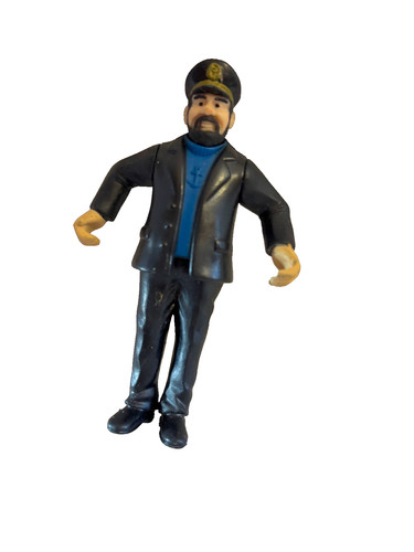 Mcdonald figurine 2011 - mcdonald's,