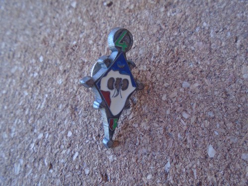 Insigne militaire - insigne, 68°