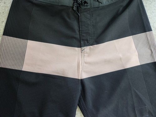 Quiksilver boardshorts - quiksilver, 19”