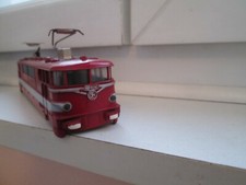 carrosserie de bb 9240 gégé sans casse avec vitrage et pantographes 