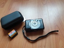 Appareil photo compact * model Canon Ixus L-1 * camera APS vintage