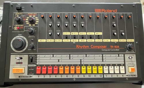 Roland vintage drum machine - roland, machine 