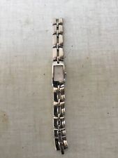 Montre DKNY femme en acier gris 