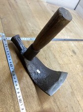 (n°102 OLD TOOL / OUTIL