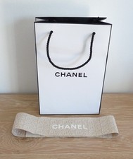 Sac papier Chanel et ruban