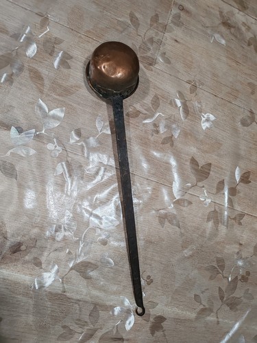 Ancienne grande louche - grande,