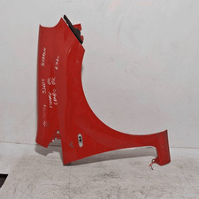 51901102 Garde-boue avant