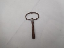 CLEF DE PENDULE N° 6