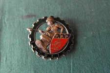 INSIGNE DE POITRINE 1°