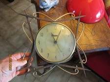 Ancienne Pendule FFR à rénover ou pour pièces Mouvement Quartz a Piles