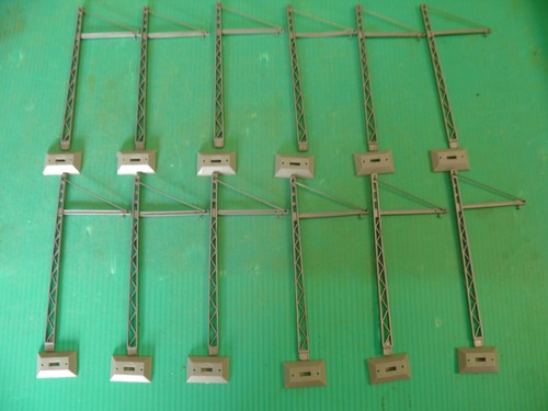 Lot poteaux de - 12,
