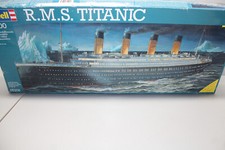 Revell 05206 Kit R.M.S