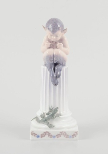 Royal copenhagen figurine - figurine, en