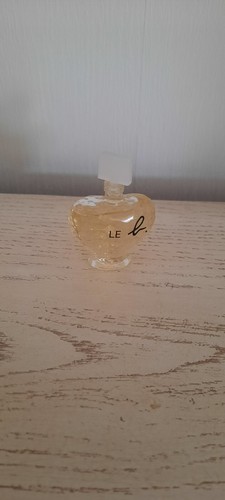 Miniature parfum b - de, "le