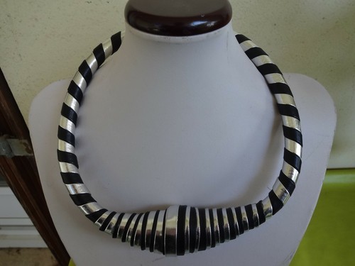 collier torque