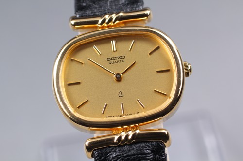 Montre femme vintage - , 1980