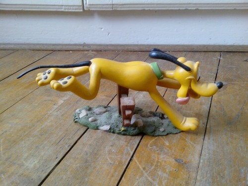 Rare figurine resine chien - rare,