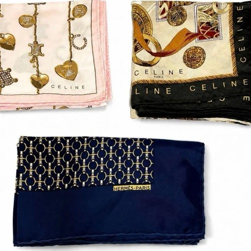 Grand ensemble foulards - grand,