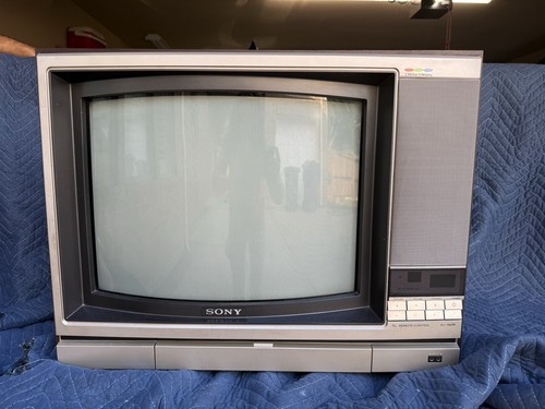 Vintage sony trinitron color - sony,