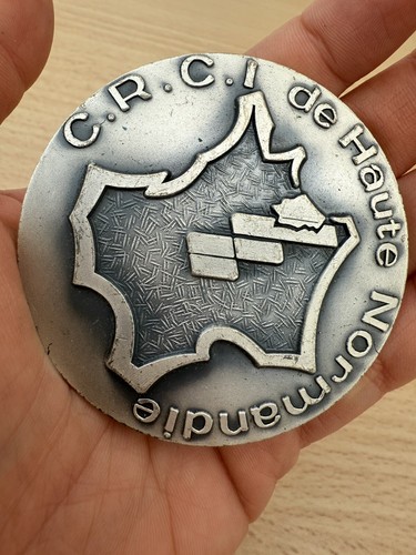 Médaille i de haute - médaille,