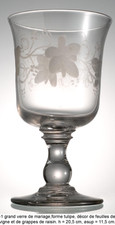 VERRE DE MARIAGE 19e GRAVÉ FEUILLES DE VIGNE GRAPPES RAISIN 20,5cm COLLECTION