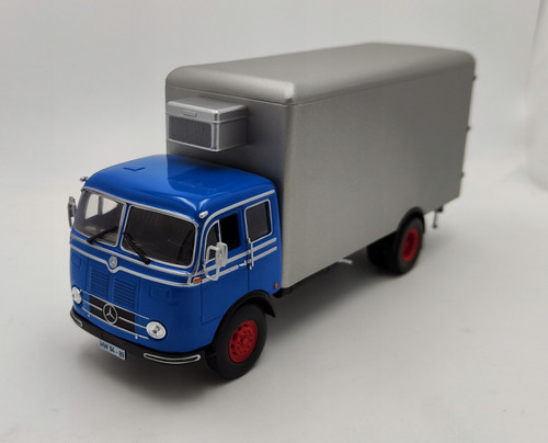 Mercedes 334 43 - 334, 1:43