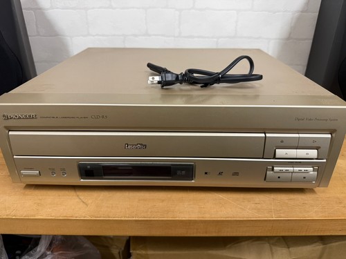 Pioneer laserdisc player - laserdisc,