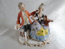 MAGNIFIQUE FIGURINE COUPLE