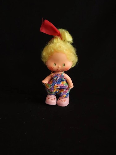 Poupée charlotte aux fraises - poupée,