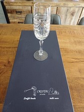 Cristal de Lorraine. 4 flûtes à champagne en cristal modèle Gérard, 