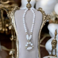 Collier Vintage Élégant de