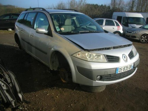 Serrure avant gauche renault - avant,