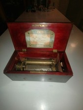 Boîte a musique ancienne