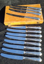 12 anciens couteaux métal