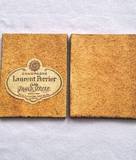 Lot de 2 carreaux  ROGER