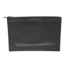 Givenchy Pochette Antigona en