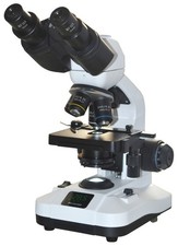 Microscope binoculaire à pot