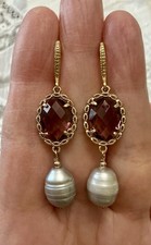 ANCIENNES BOUCLES D'OREILLES