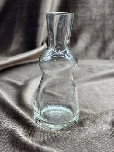 Clear glass carafe vase - clear,